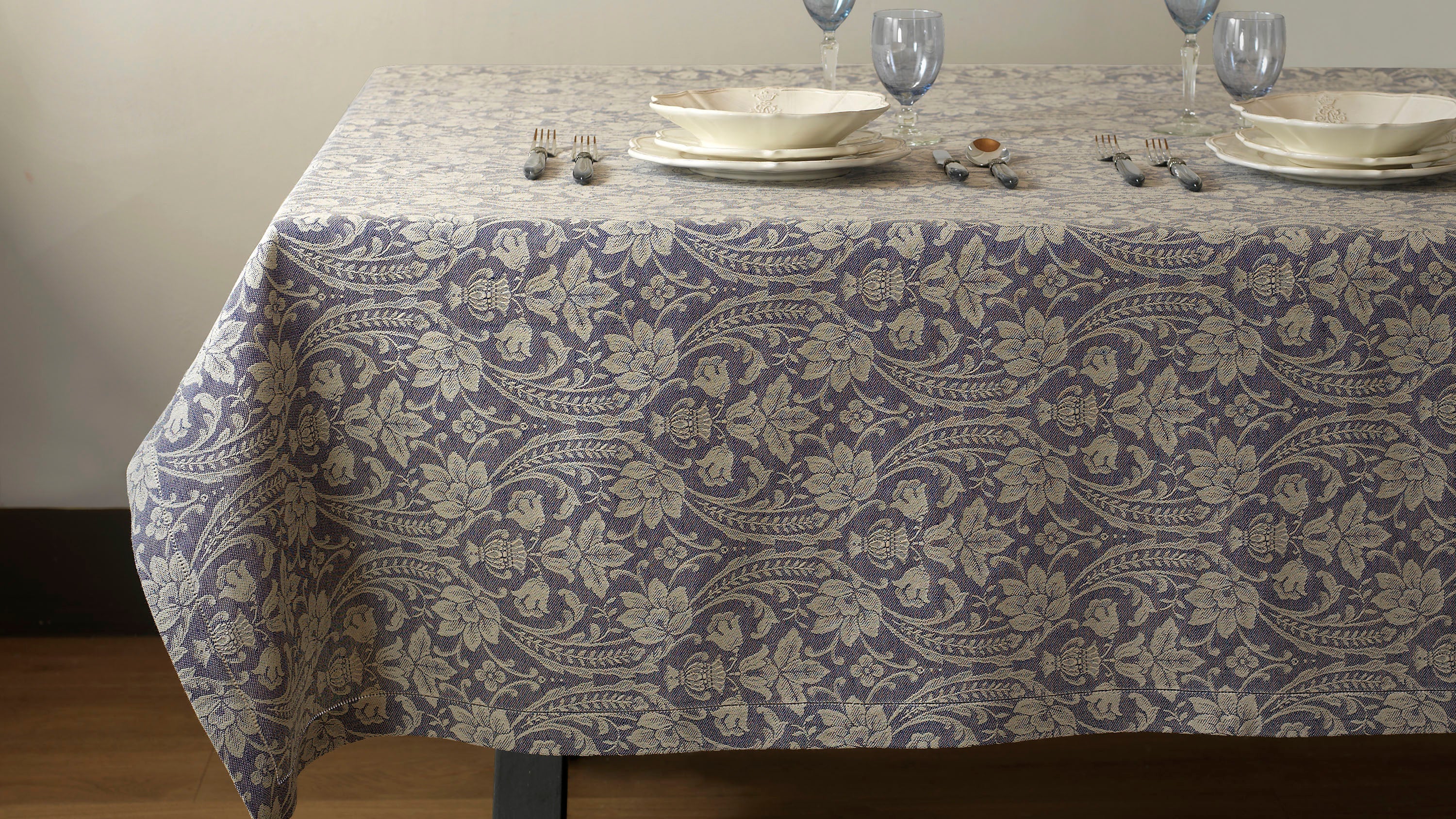 Donna di Coppe Grigio tovaglia - tablecloth